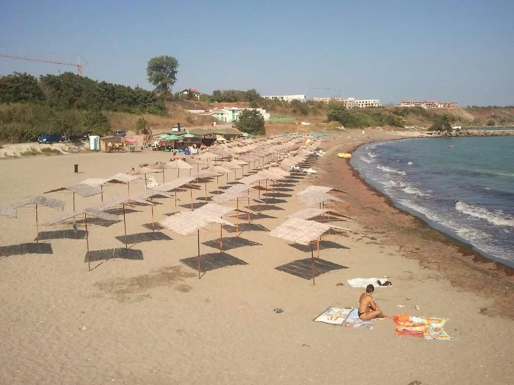 Apartment Morskoi Gnom Бургас Болгария